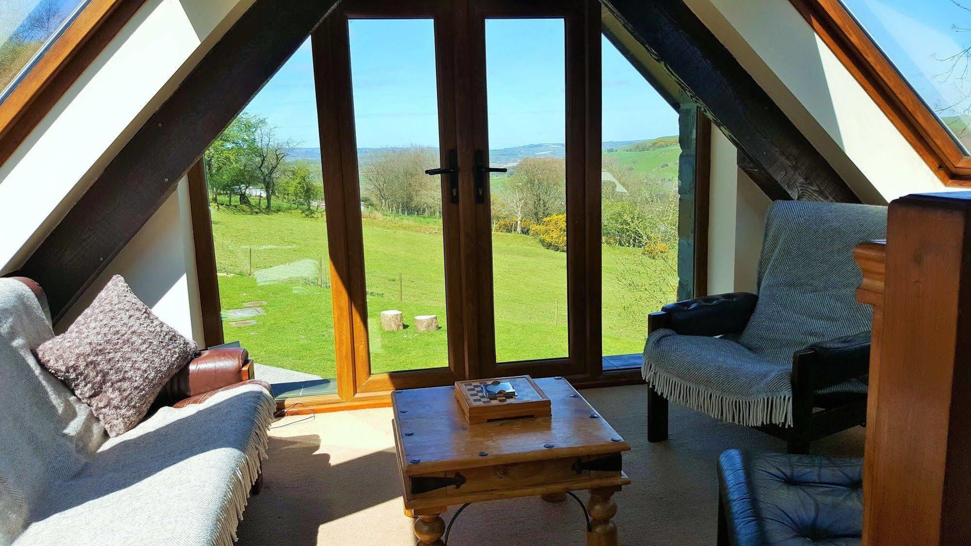 Nant Yr Onnen B&B And Holiday Cottage Tregaron Ngoại thất bức ảnh