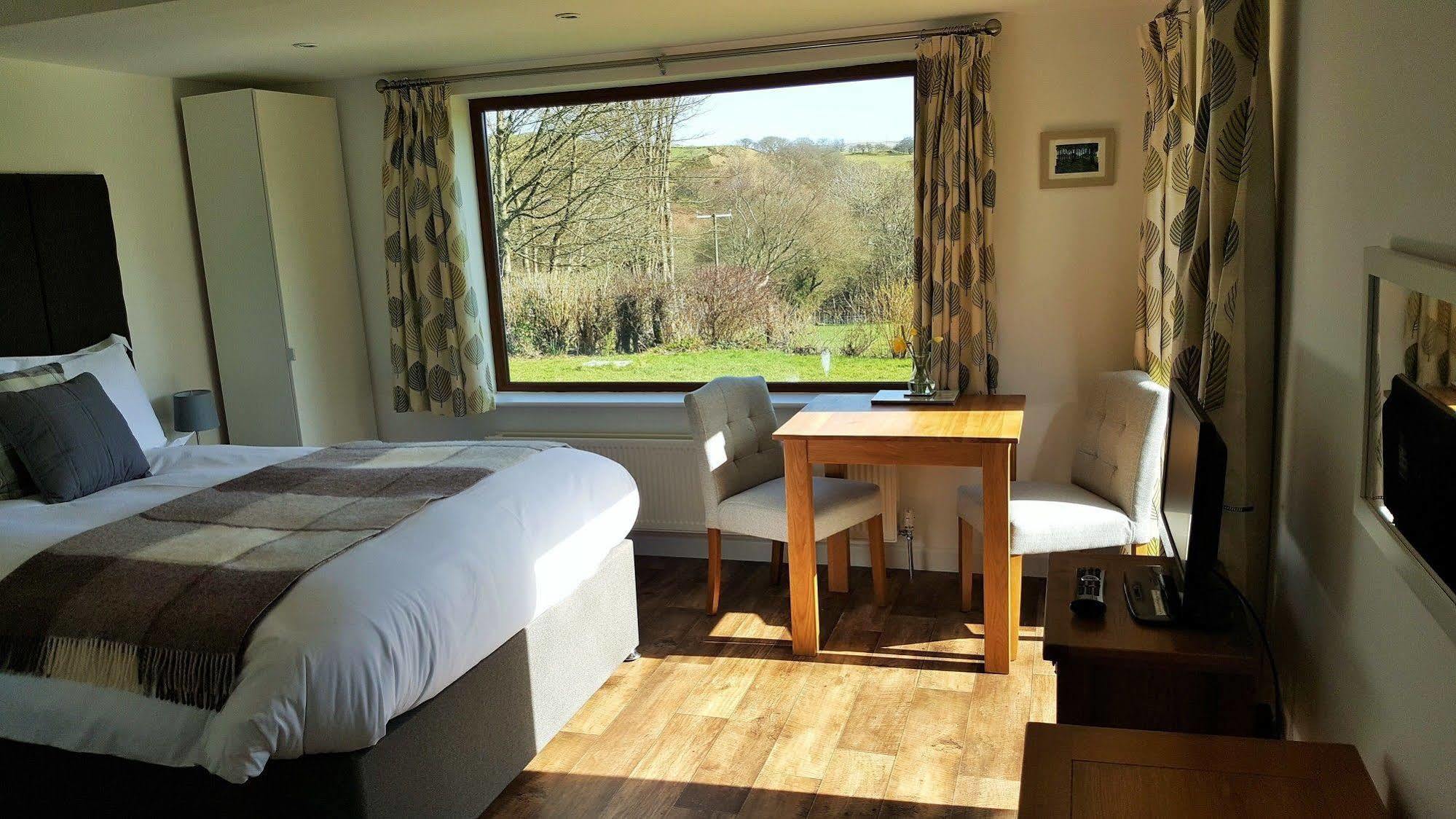 Nant Yr Onnen B&B And Holiday Cottage Tregaron Ngoại thất bức ảnh